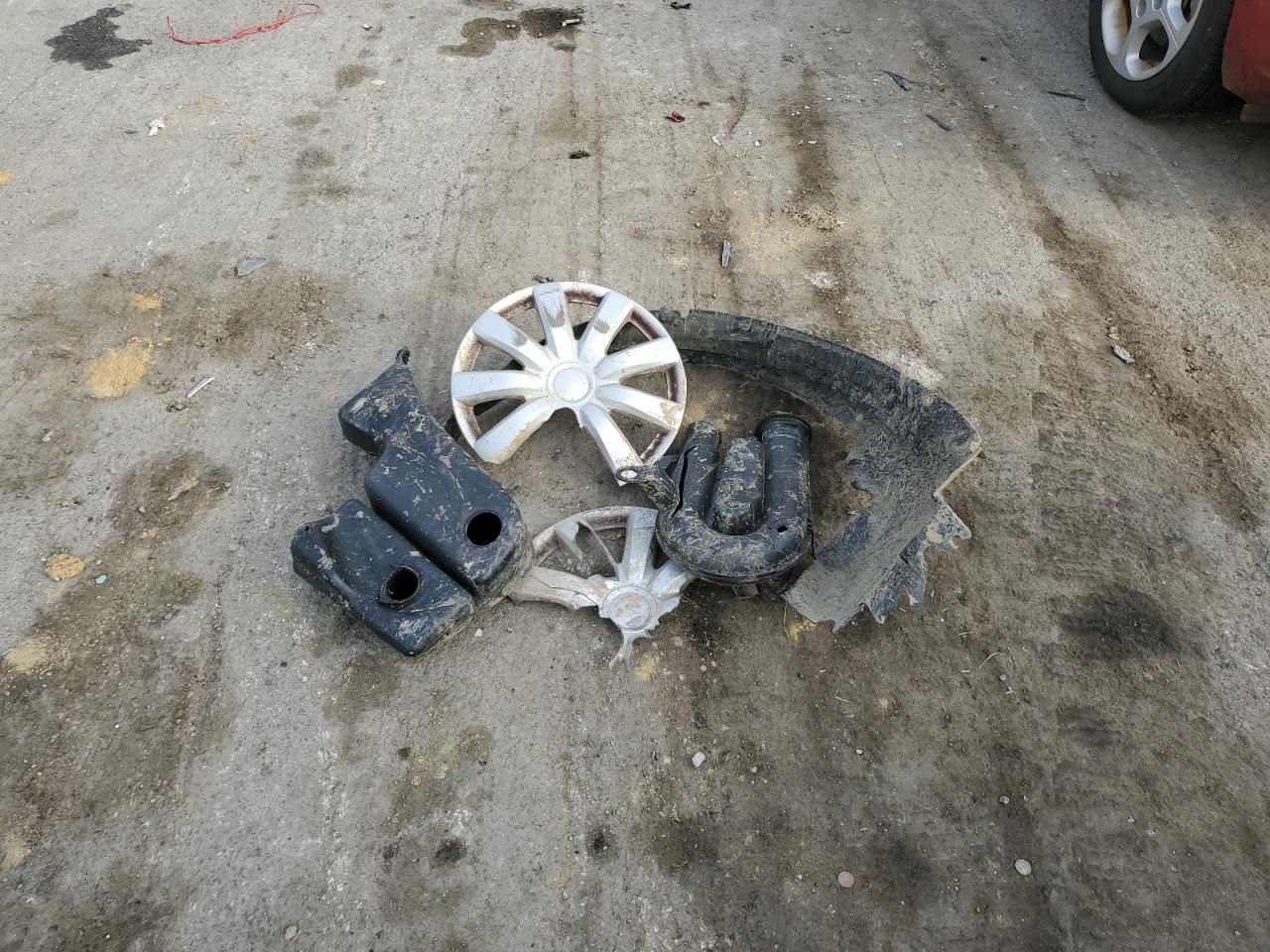 2004 Saturn Ion Level 1 VIN: 1G8AG52F14Z117516 Lot: 84581695