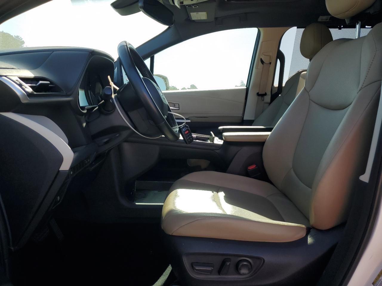 2021 Toyota Sienna Xle VIN: 5TDYRKEC2MS045189 Lot: 82119535