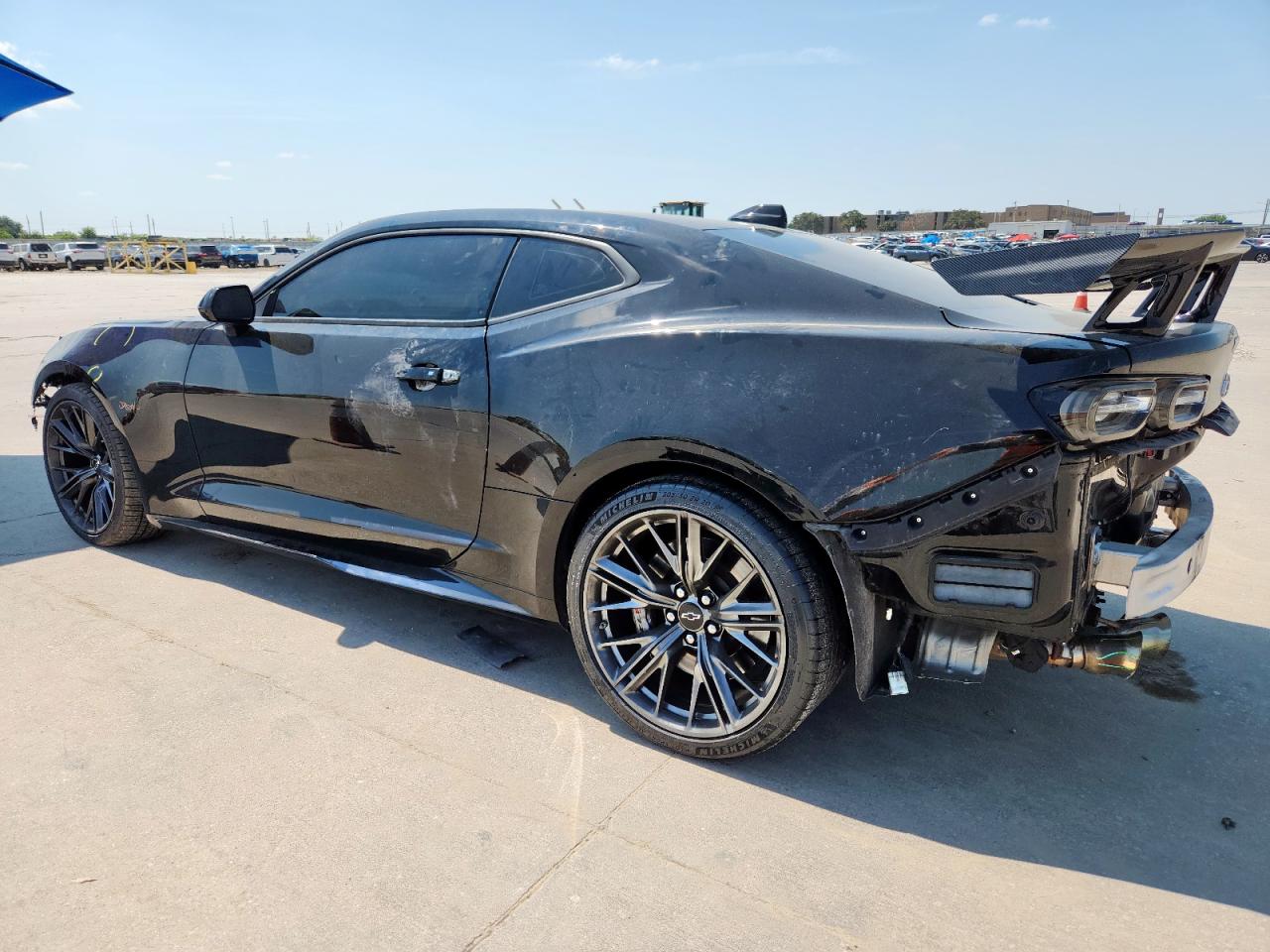 2022 Chevrolet Camaro Zl1 black null gas 1G1FJ1R61N0106977 photo #3