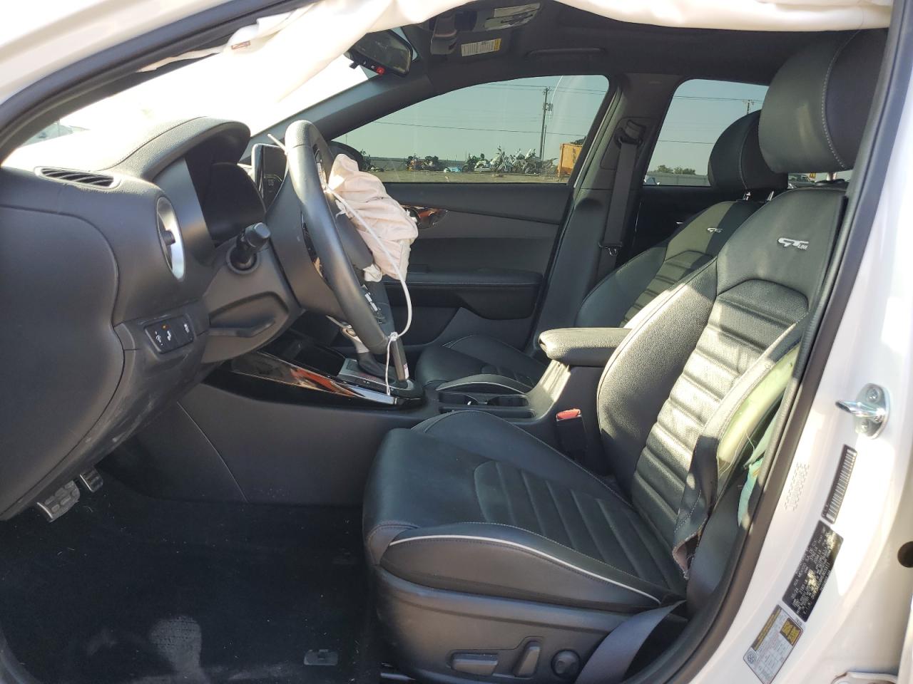 2024 Kia Forte Gt Line VIN: 3KPF54AD8RE803311 Lot: 81745615