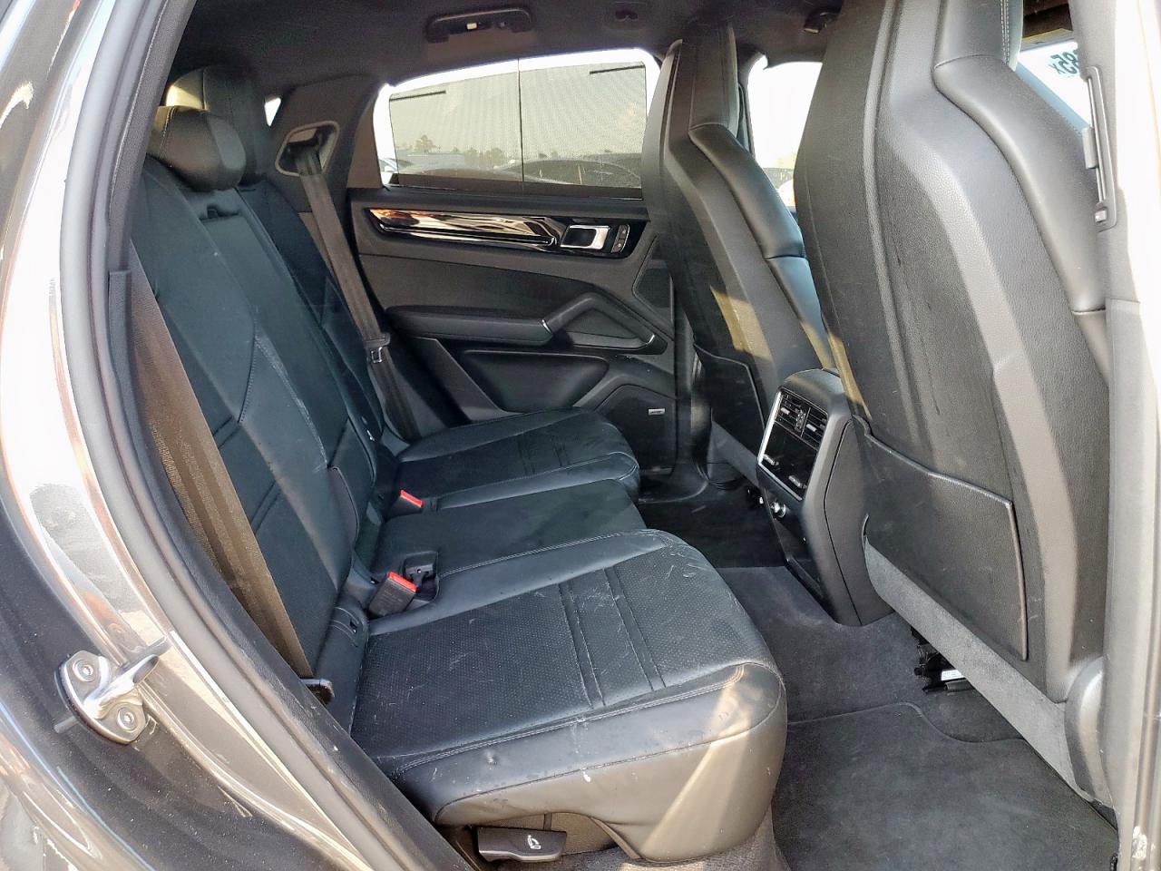 2023 Porsche Cayenne Coupe VIN: WP1BA2AY2PDA25179 Lot: 70874685