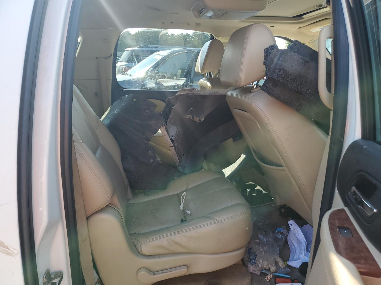 2007 Chevrolet Suburban C1500 VIN: 1GNFC16087J257417 Lot: 81707715