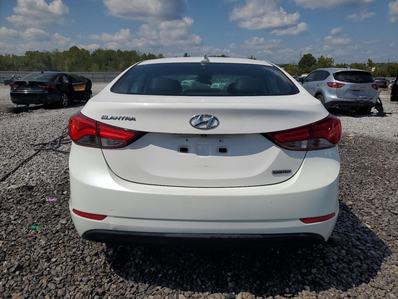 2014 Hyundai Elantra Se VIN: 5NPDH4AE4EH484227 Lot: 70944115