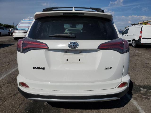  TOYOTA RAV4 2018 Белы