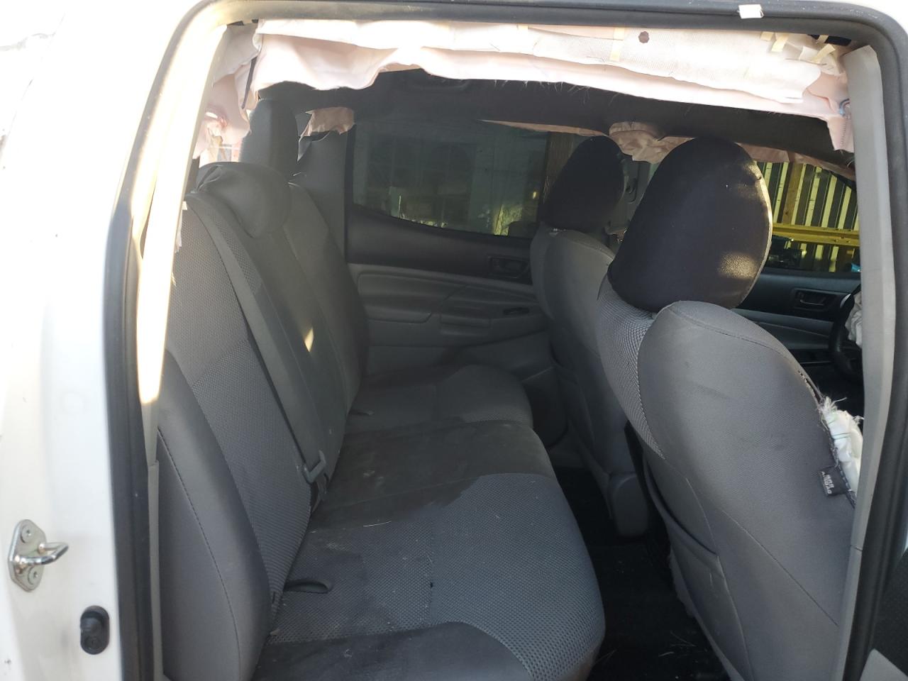 2015 Toyota Tacoma Double Cab VIN: 5TFLU4ENXFX127772 Lot: 83769125