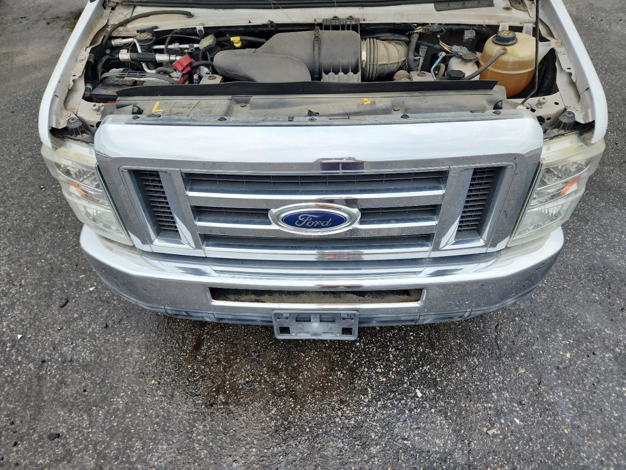 2013 Ford Econoline E350 Super Duty Cutaway Van VIN: 1FDWE3FS3DDA05659 Lot: 84611505