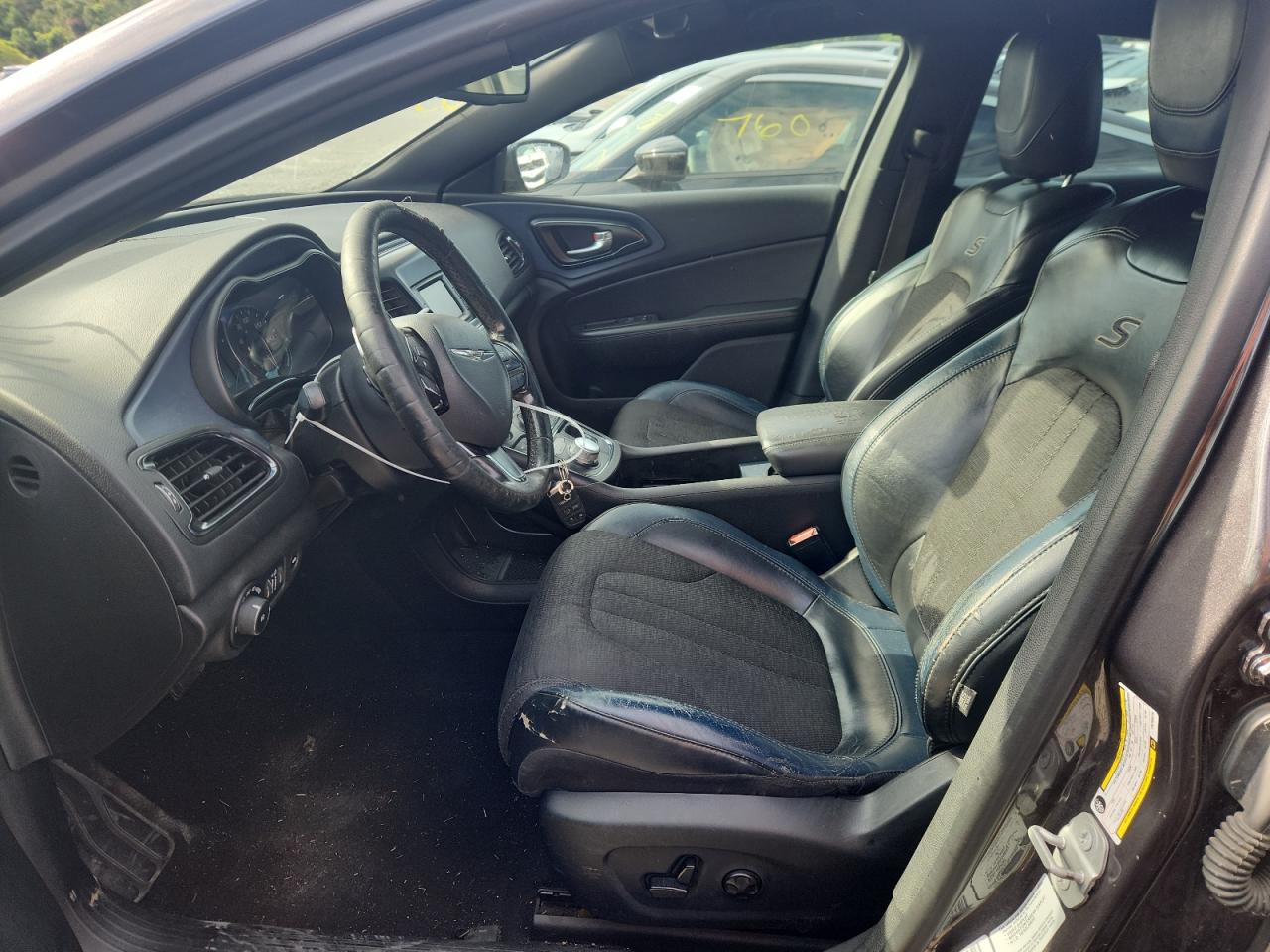 2015 Chrysler 200 S VIN: 1C3CCCBB0FN760076 Lot: 70882655