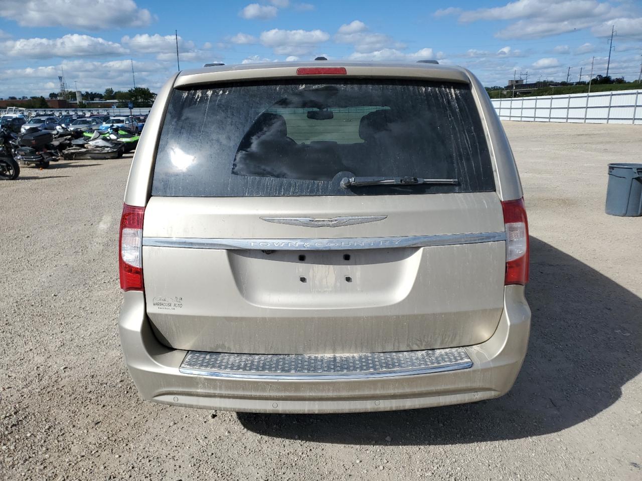 2015 Chrysler Town & Country Touring L VIN: 2C4RC1CG3FR754795 Lot: 71883825