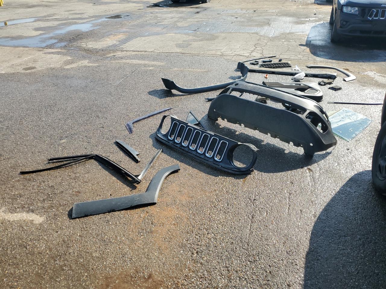 2017 Jeep Renegade Sport VIN: ZACCJAAB4HPE69579 Lot: 71970895