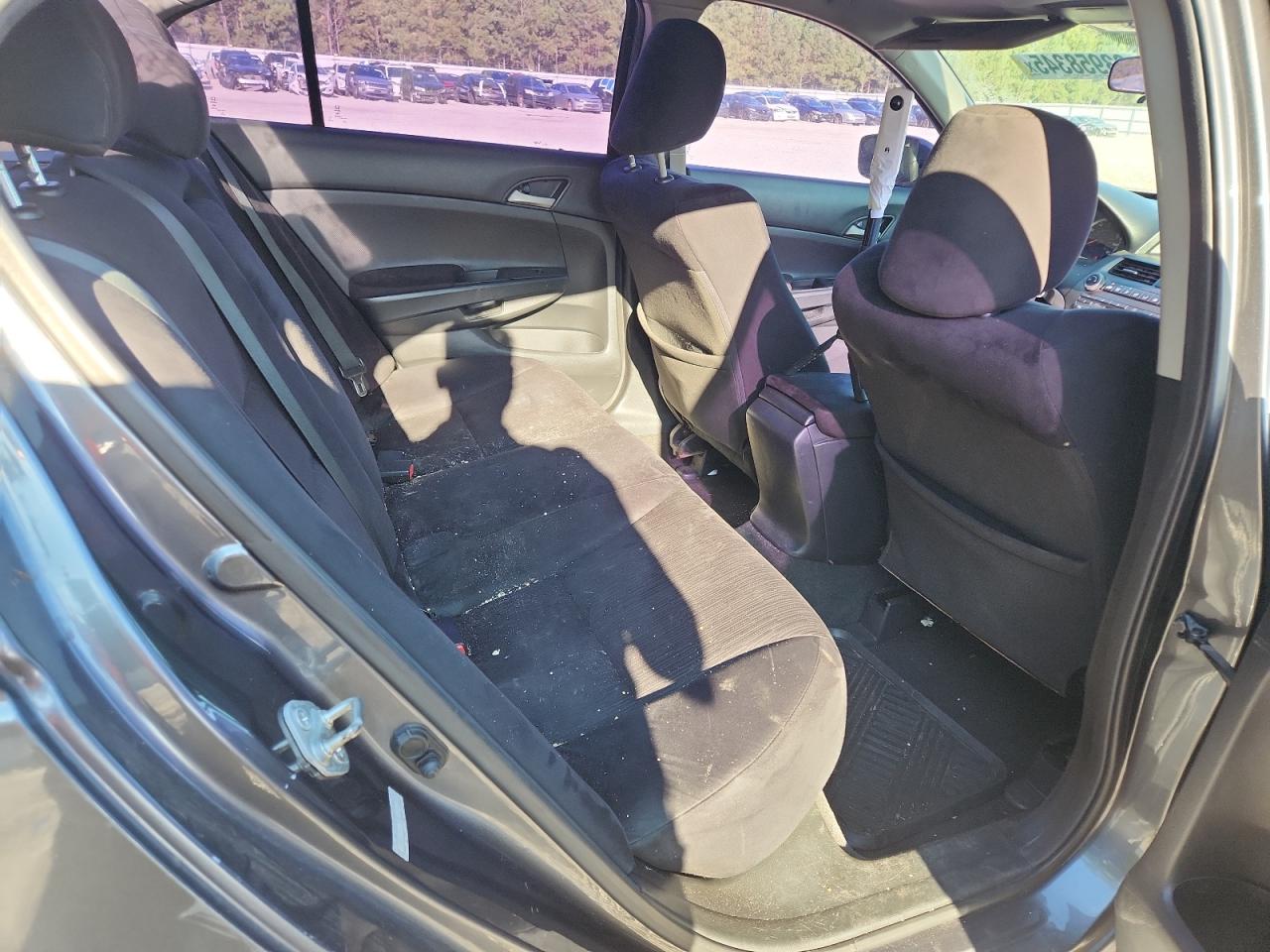 2011 Honda Accord Lx VIN: 1HGCP2F36BA104822 Lot: 83958345