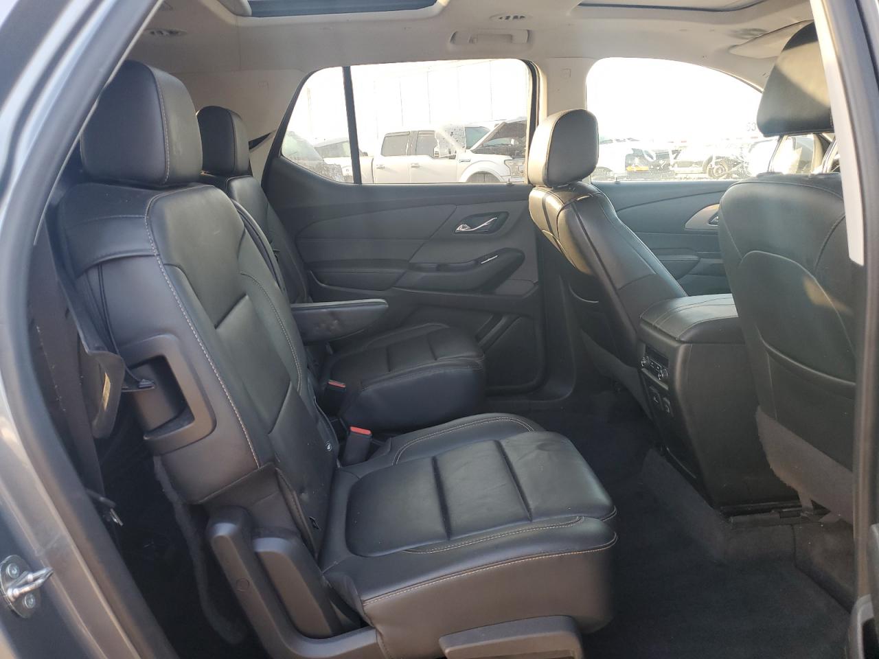 2019 Chevrolet Traverse Lt VIN: 1GNEVHKWXKJ296429 Lot: 80171885