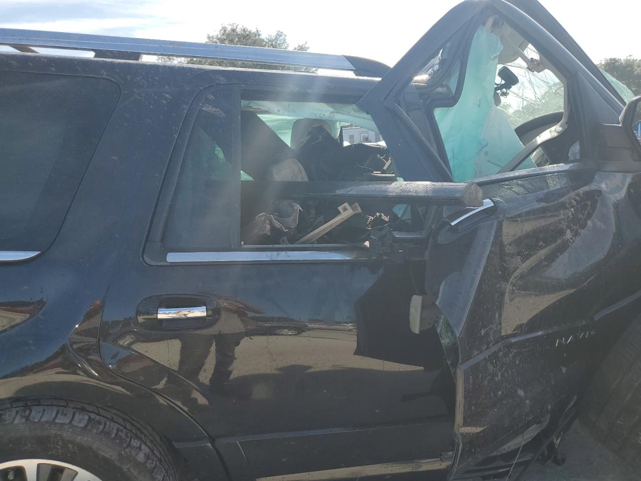 2015 Lincoln Navigator VIN: 5LMJJ2HTXFEJ11588 Lot: 91096265