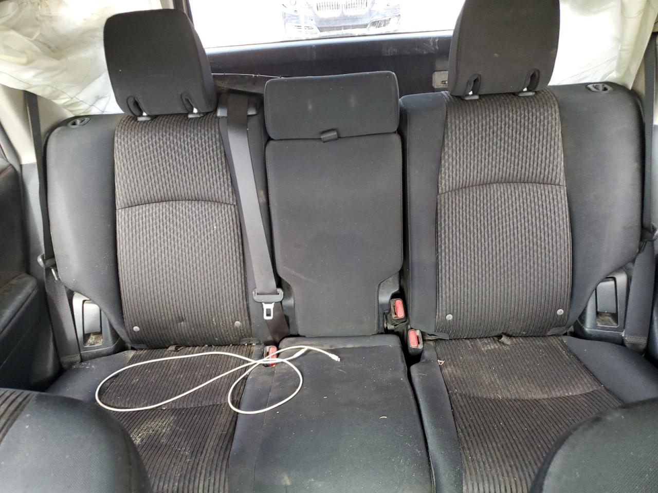 2015 Toyota 4Runner Sr5/Sr5 Premium VIN: JTEBU5JR2F5264285 Lot: 84395825