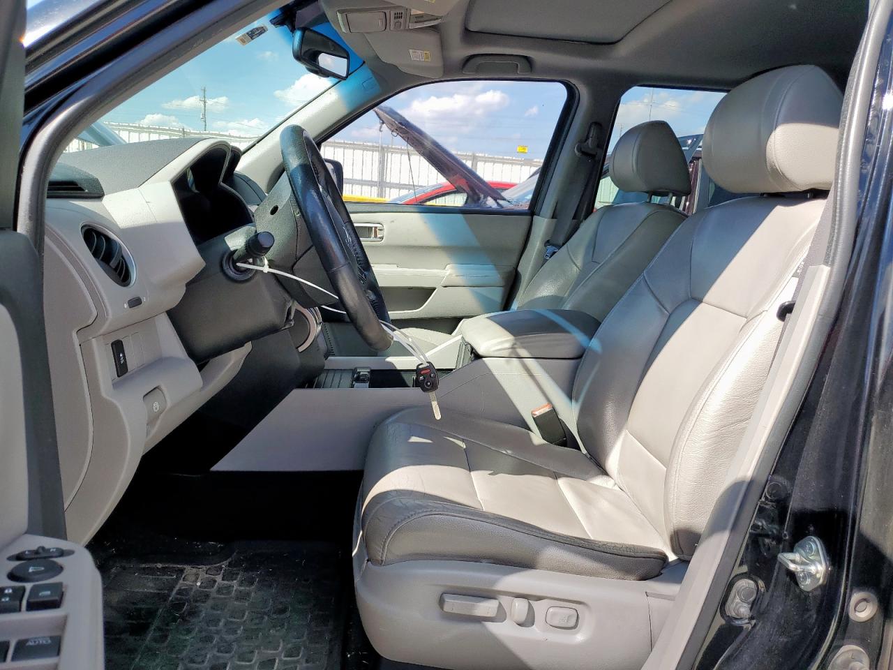 2015 Honda Pilot Exl VIN: 5FNYF3H59FB010586 Lot: 82079255