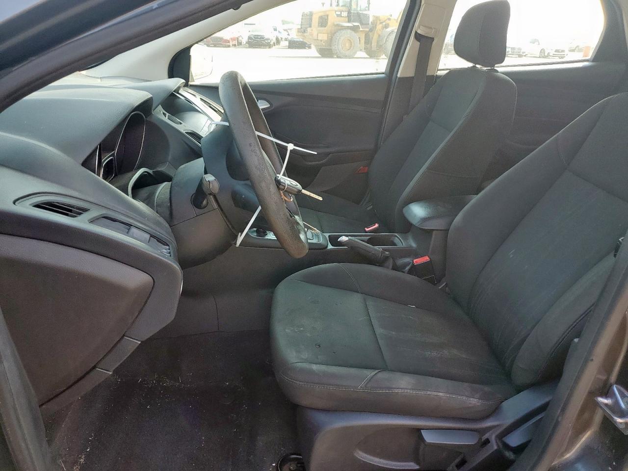 2018 Ford Focus Se VIN: 1FADP3F23JL288674 Lot: 81023645