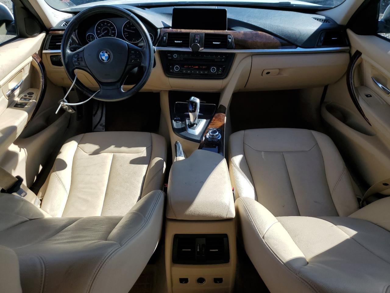 2013 BMW 335 Xi VIN: WBA3B9C50DF585942 Lot: 81073555