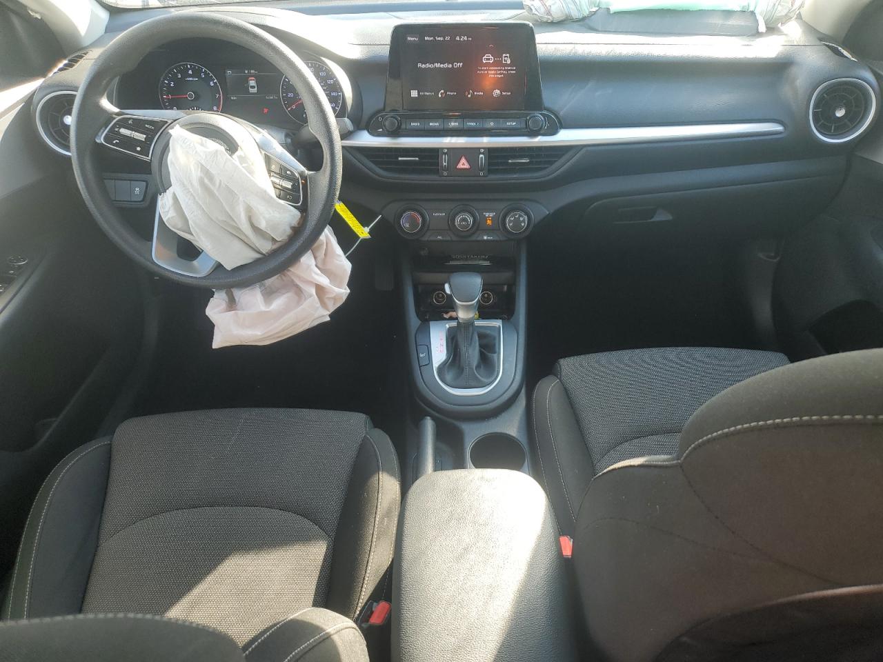 2023 Kia Forte Lx VIN: 3KPF24ADXPE622099 Lot: 81372015