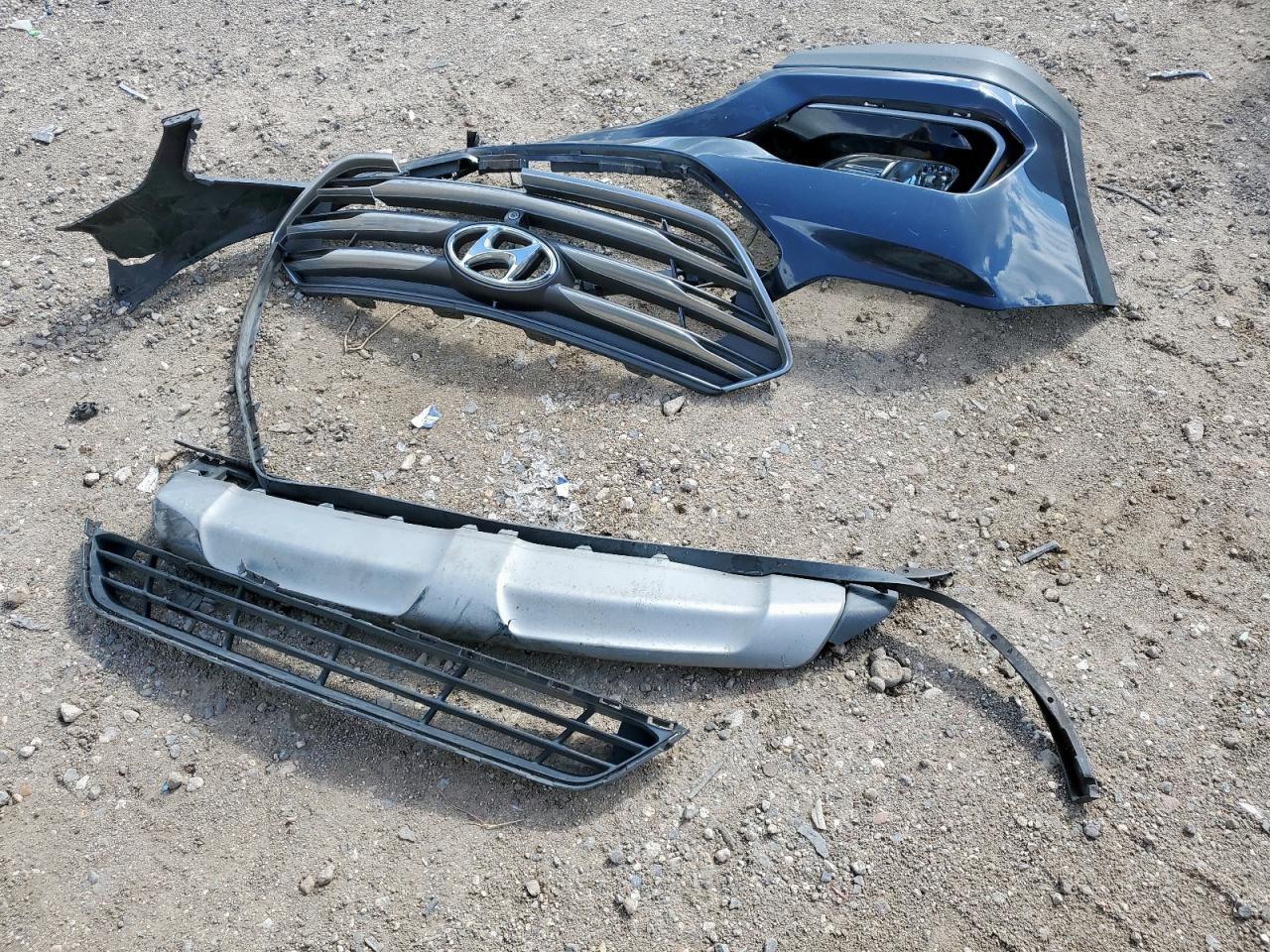 2017 Hyundai Santa Fe Sport VIN: 5NMZW4LA7HH047376 Lot: 81790675