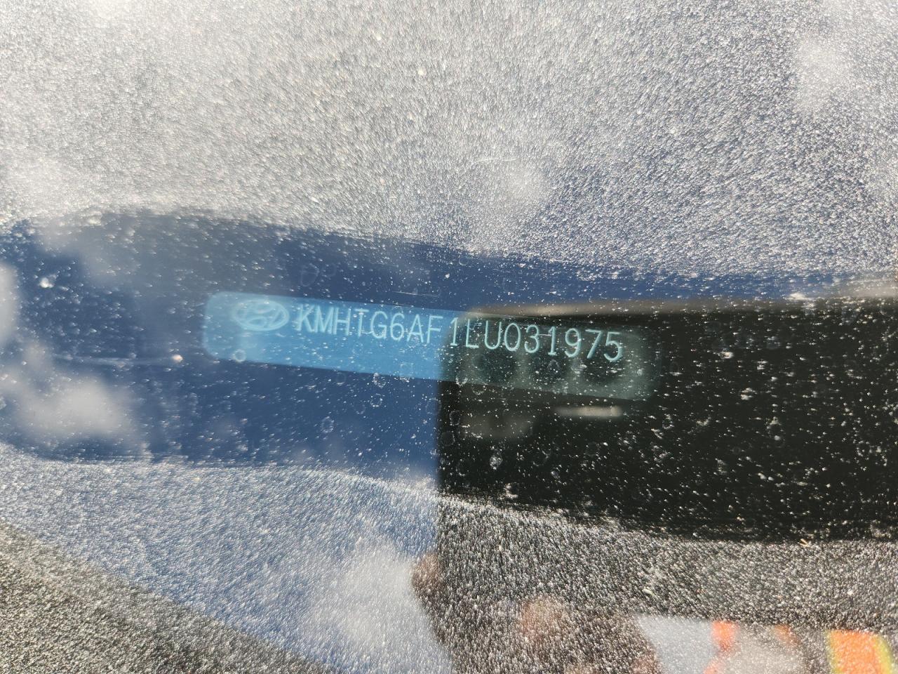 2020 Hyundai Veloster Base VIN: KMHTG6AF1LU031975 Lot: 80393425