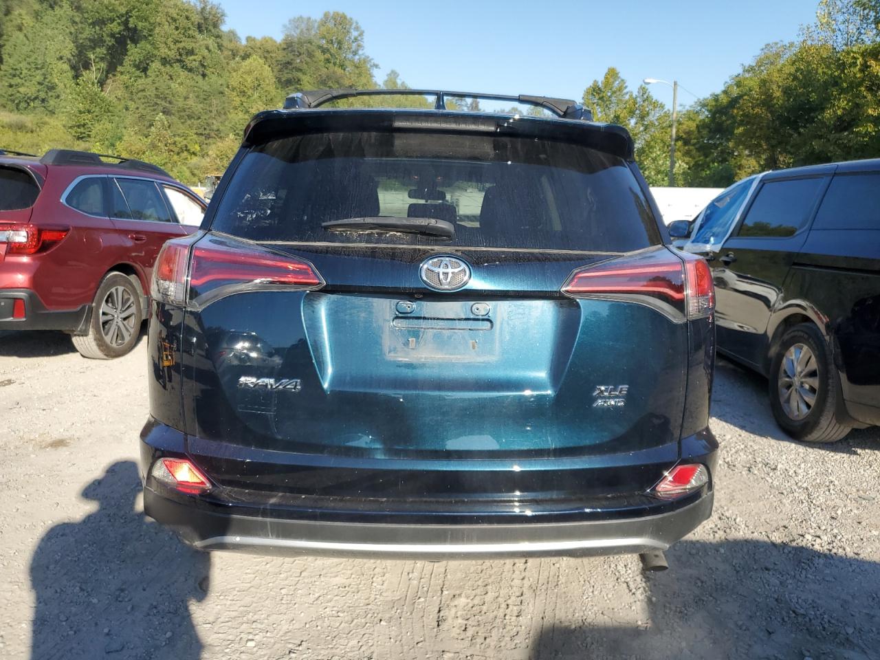 2017 Toyota Rav4 Xle VIN: 2T3RFREV0HW680861 Lot: 80605115