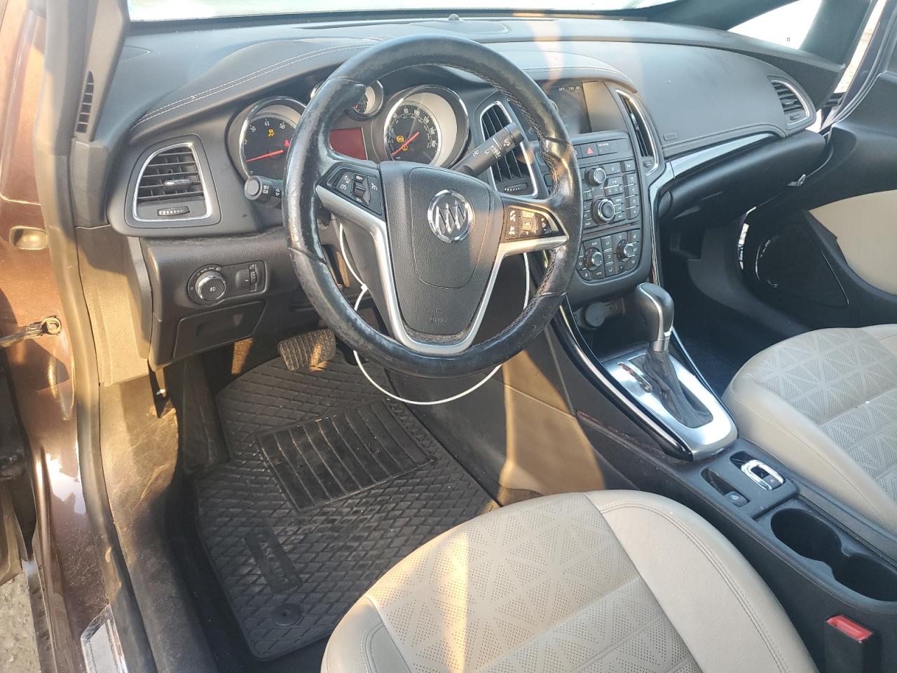 2017 Buick Cascada Premium VIN: W04WH3N59HG093137 Lot: 80615525