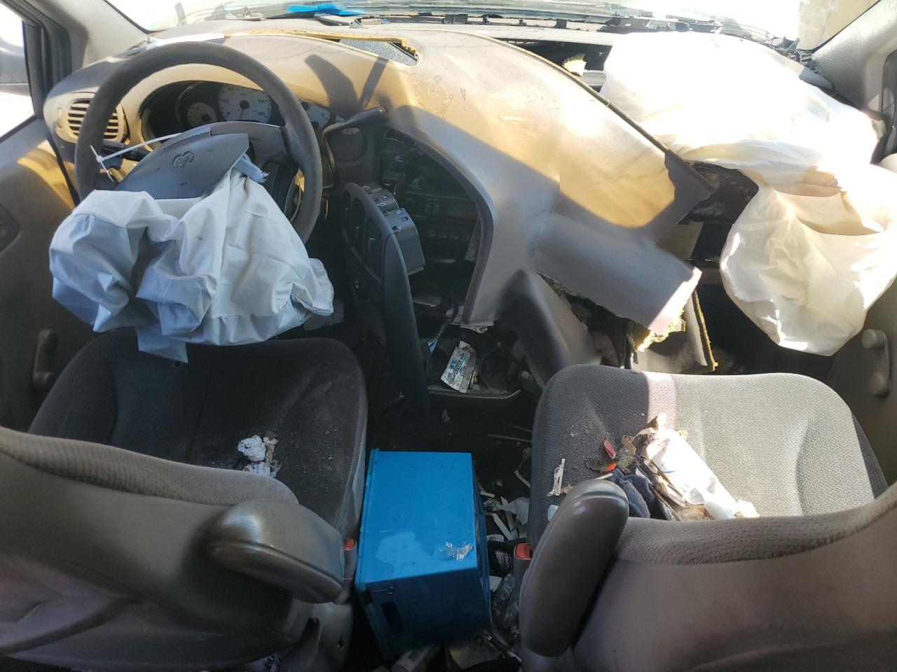 2002 Dodge Grand Caravan Se VIN: 1B4GP24382B660771 Lot: 72047005