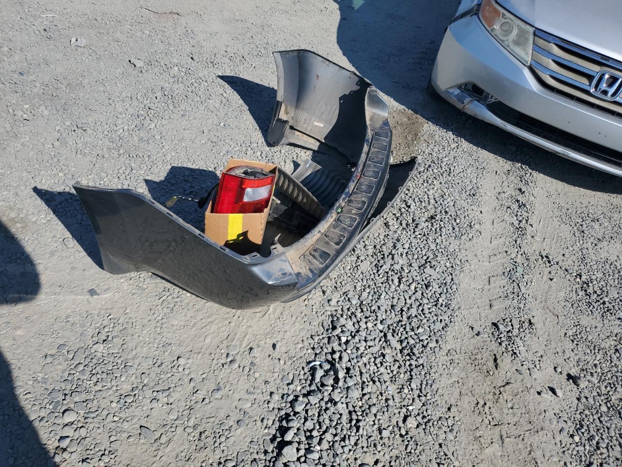 2011 Honda Pilot Exl VIN: 5FNYF3H54BB006391 Lot: 80740475