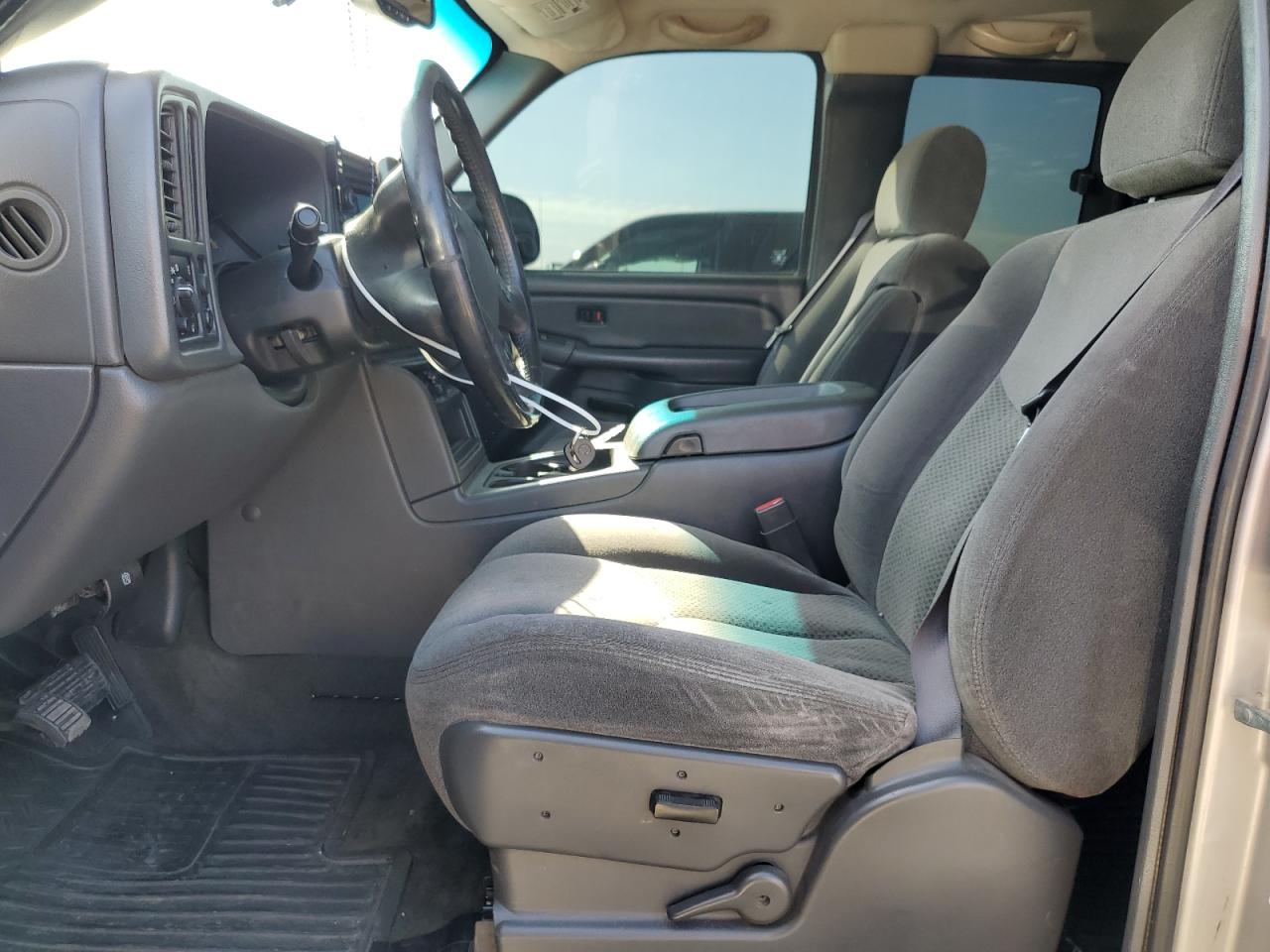 2005 Chevrolet Silverado C1500 VIN: 2GCEC19T551251074 Lot: 71856435