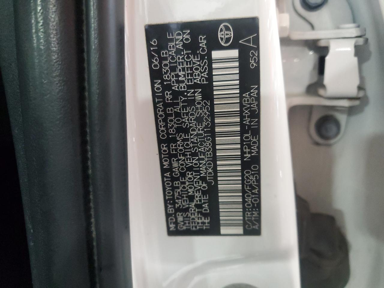 2016 Toyota Prius C VIN: JTDKDTB38G1132952 Lot: 80446925