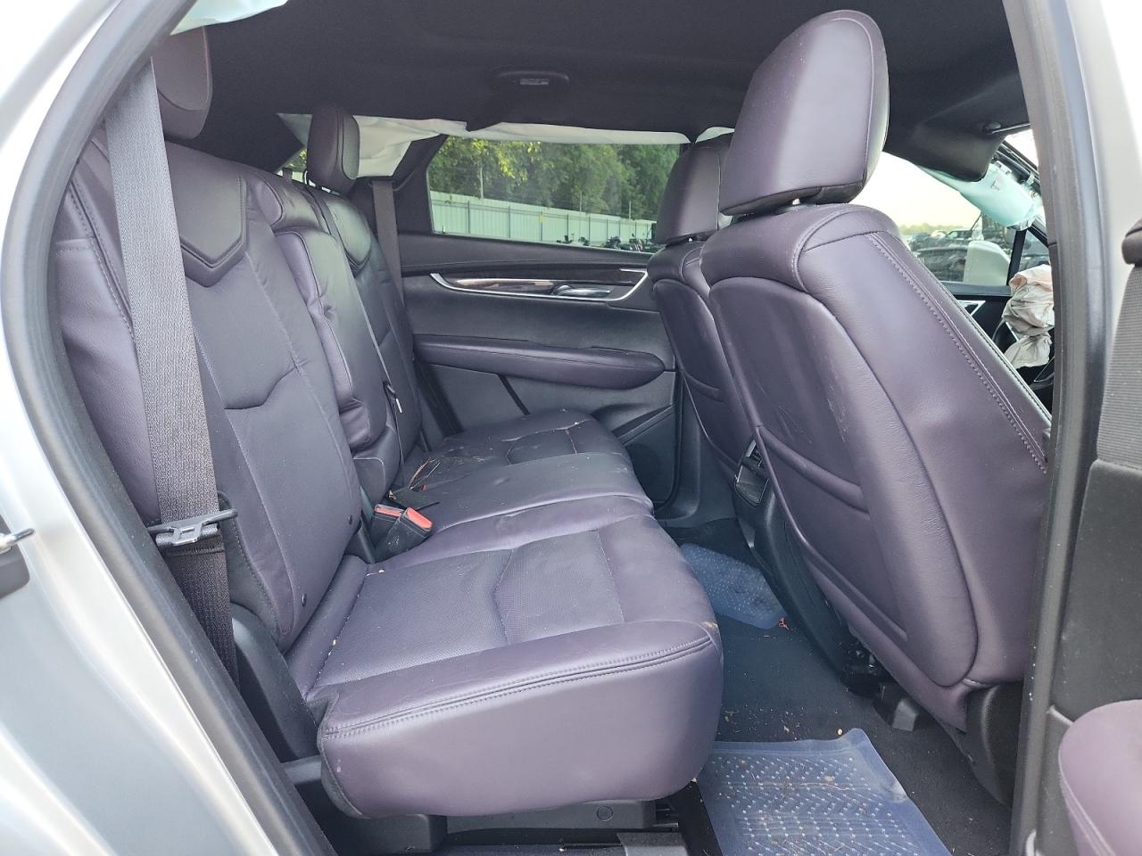 2017 Cadillac Xt5 Premium Luxury VIN: 1GYKNCRS9HZ119876 Lot: 71961145