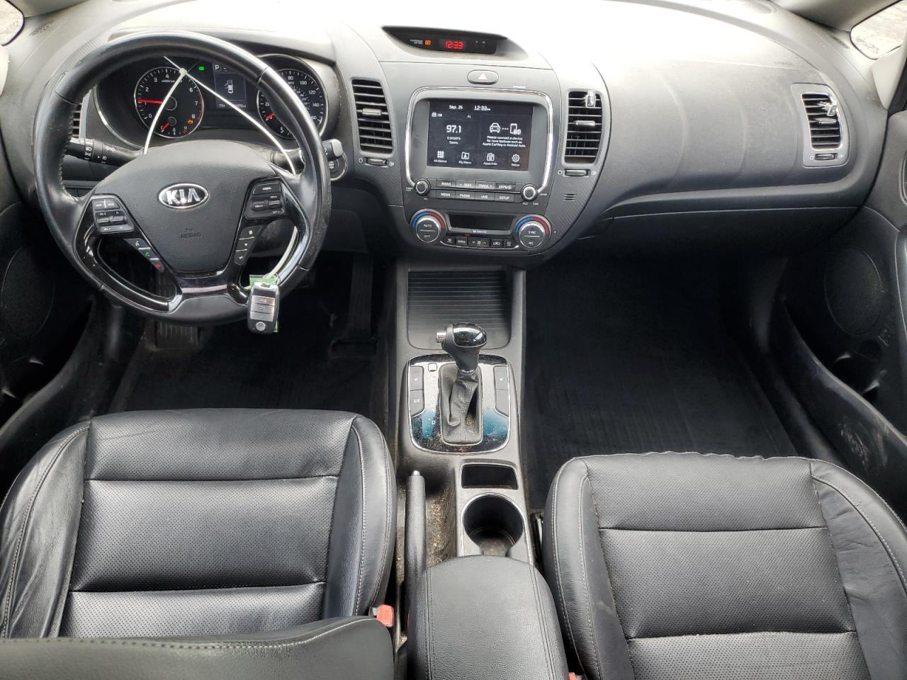 2017 Kia Forte Ex VIN: 3KPFL4A83HE053128 Lot: 84001925