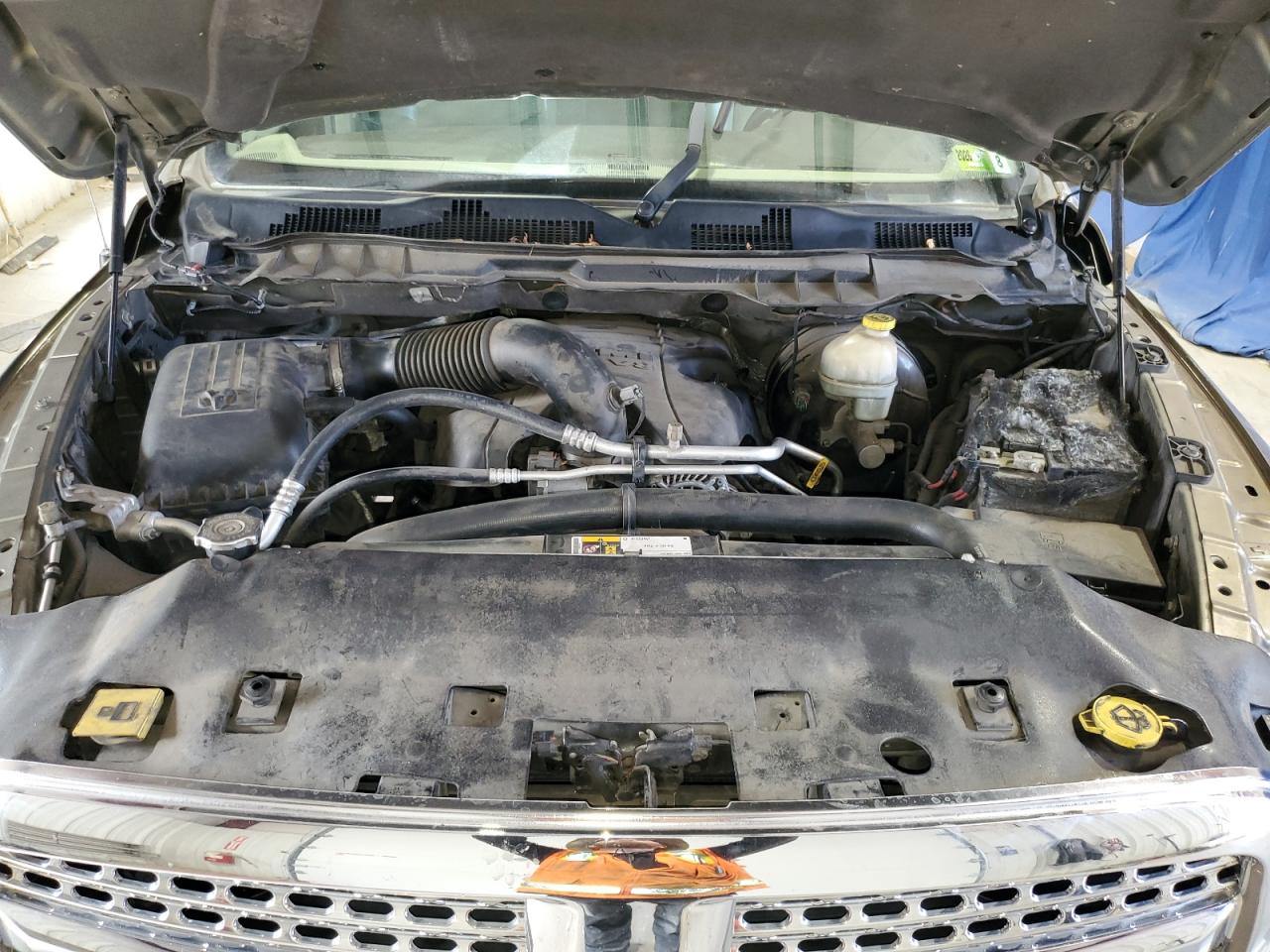 2015 Ram 1500 Laramie VIN: 1C6RR7NT3FS685012 Lot: 71435885