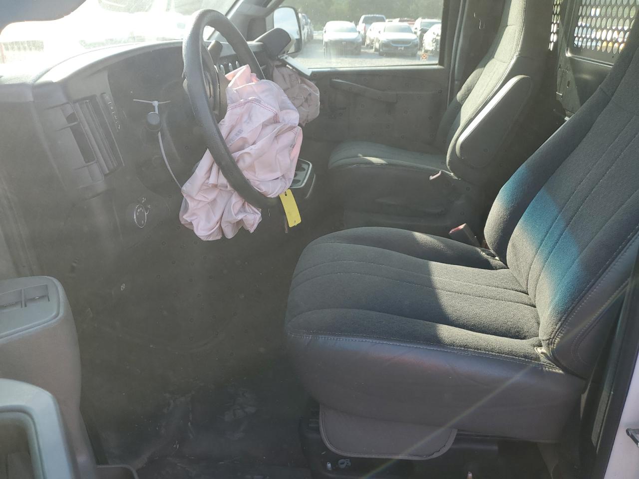 2019 GMC Savana G2500 VIN: 1GTW7AFG8K1363109 Lot: 80285865