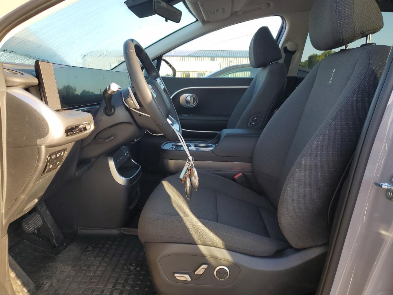 2026 Hyundai Ioniq 9 Se VIN: 7YAMTFS38TY001639 Lot: 72052245