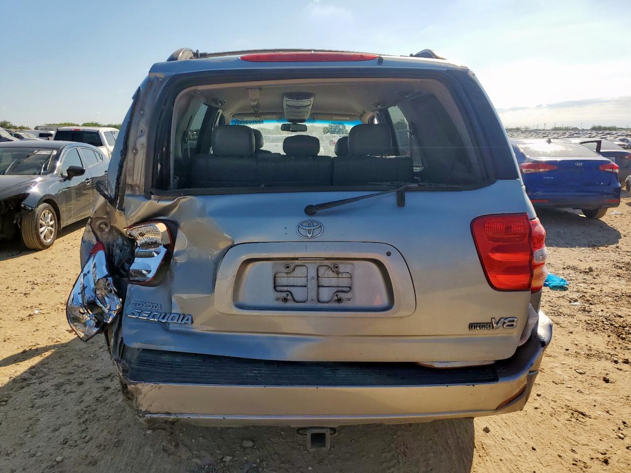 2002 Toyota Sequoia Sr5 VIN: 5TDZT34A22S123107 Lot: 83785095