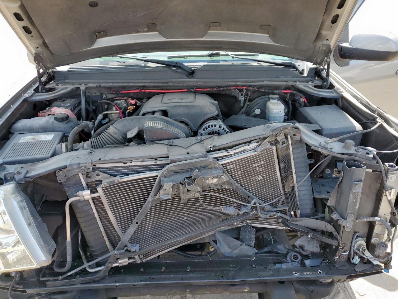 2008 Chevrolet Tahoe C1500 VIN: 1GNFC13018R271439 Lot: 81680805