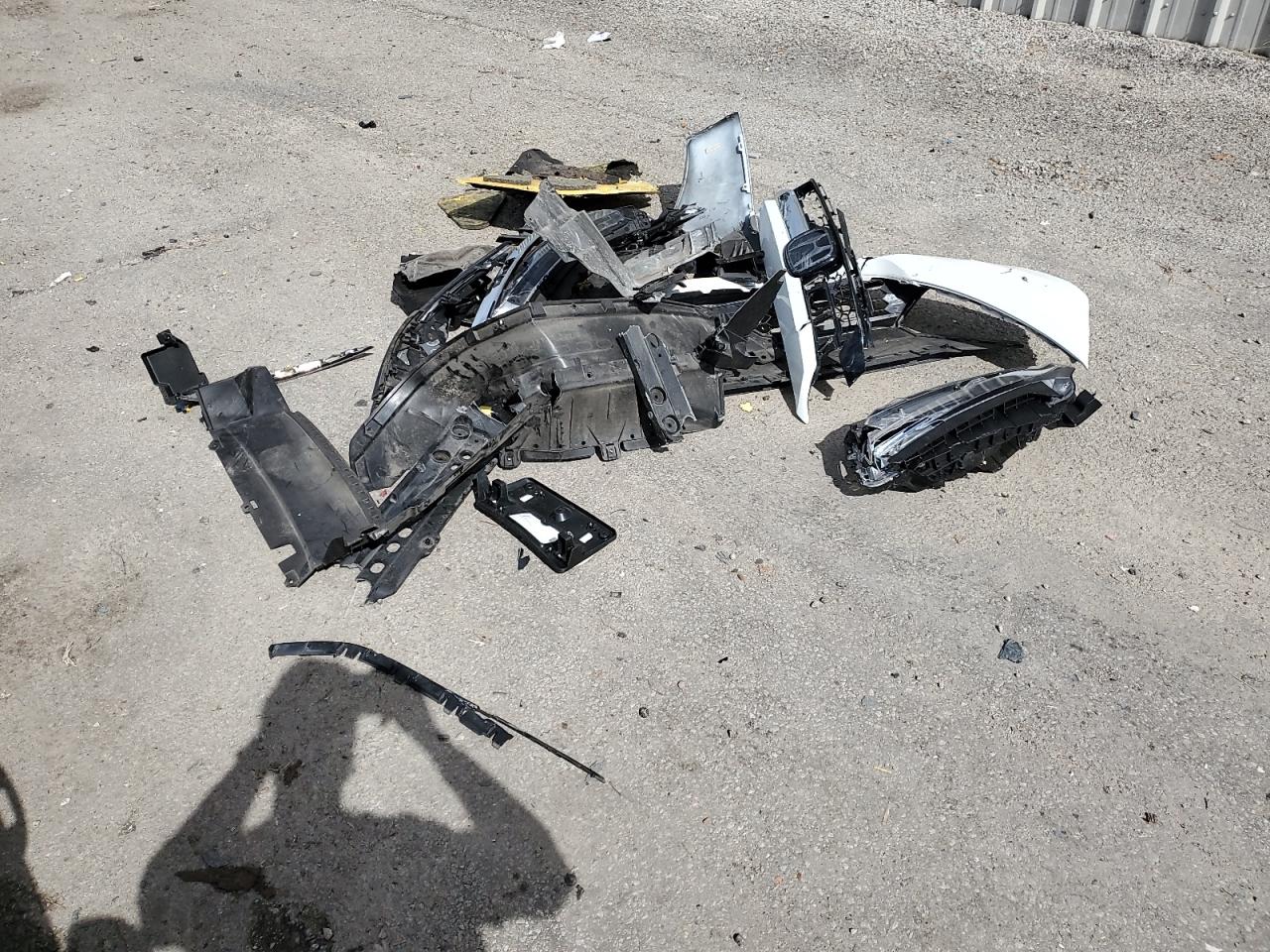 2018 Honda Clarity Touring VIN: JHMZC5F33JC004118 Lot: 81625985