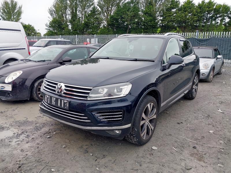 2016 VOLKSWAGEN TOUAREG V6 for sale at Copart BELFAST