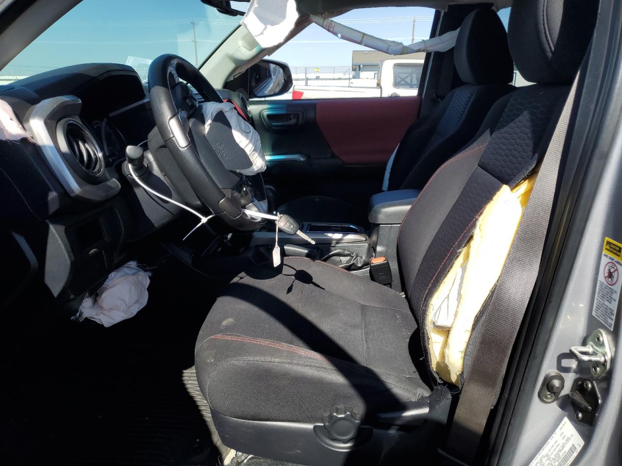 2017 Toyota Tacoma Access Cab VIN: 5TFSZ5AN2HX061472 Lot: 81734255