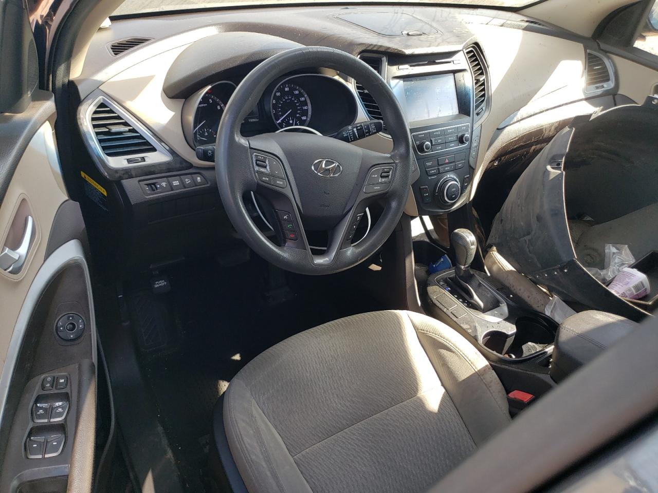 2017 Hyundai Santa Fe Sport VIN: 5XYZU3LB9HG422123 Lot: 81739055