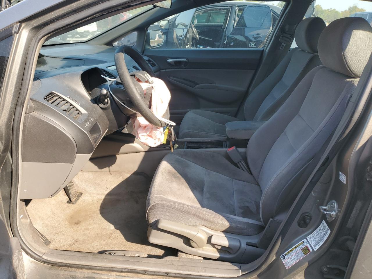 2007 Honda Civic Lx VIN: 1HGFA165X7L064332 Lot: 80436665