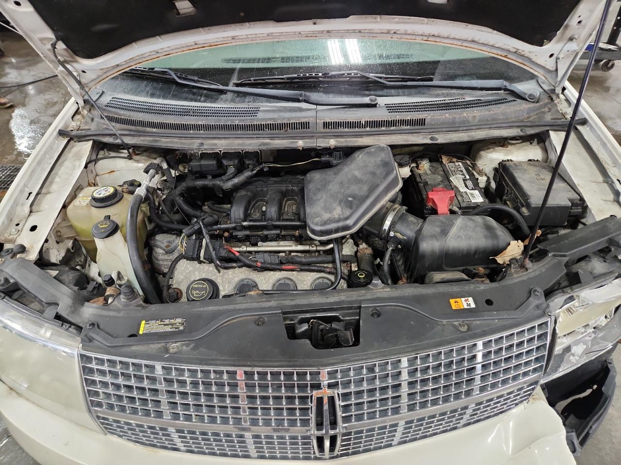 2008 Lincoln Mkx VIN: 2LMDU68C88BJ00610 Lot: 84267675