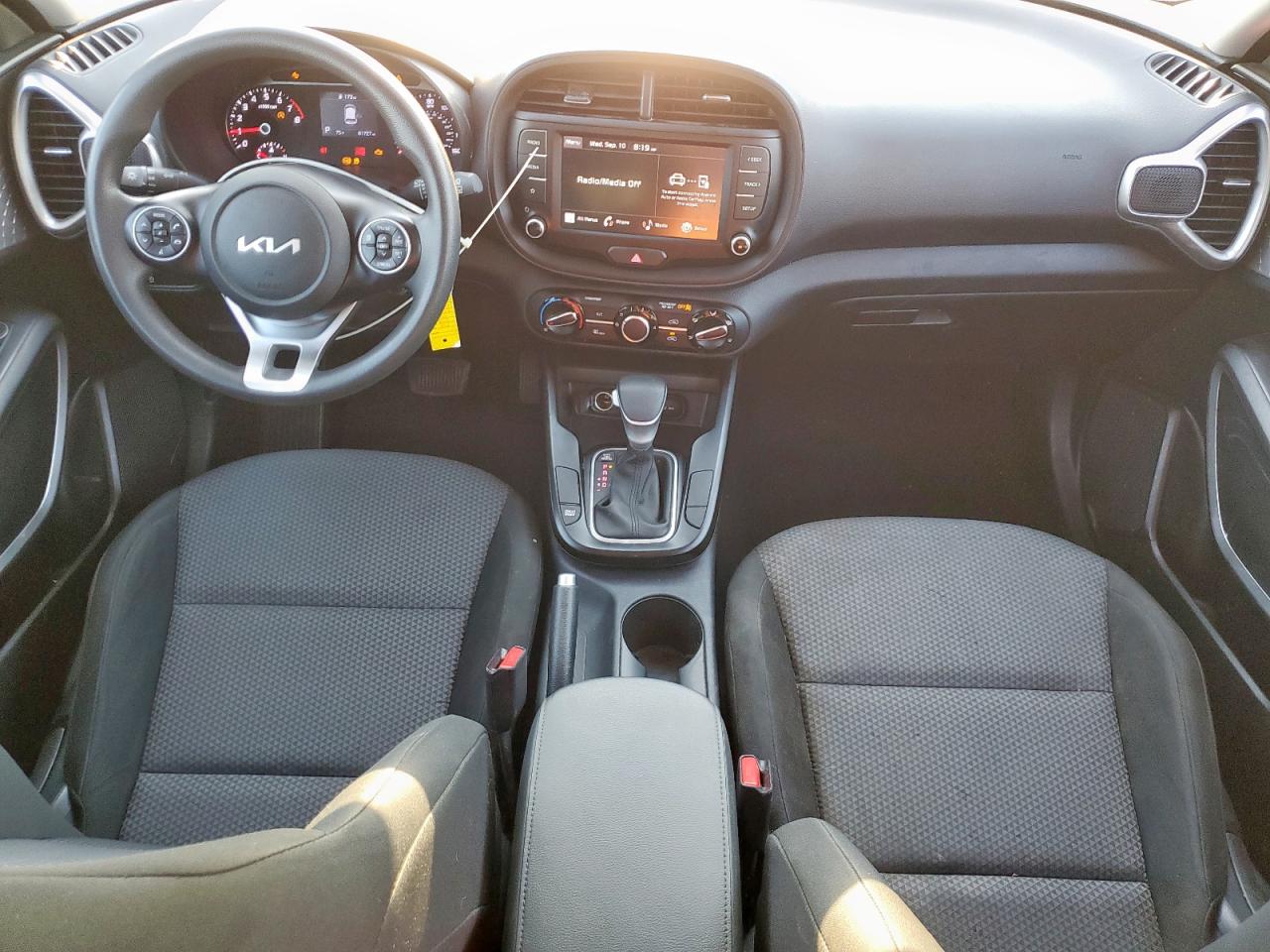 2022 Kia Soul Lx VIN: KNDJ23AU9N7182393 Lot: 80340485