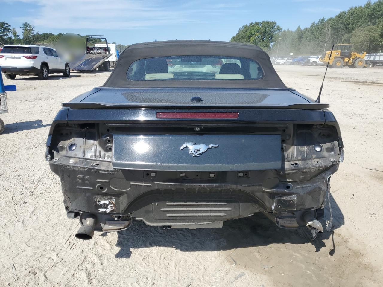 2015 Ford Mustang VIN: 1FATP8UH8F5364224 Lot: 71234495