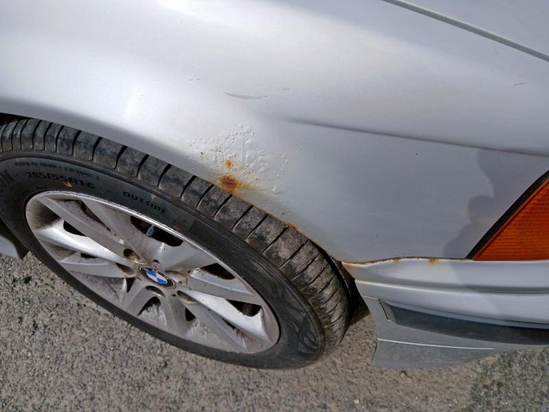 1998 BMW 323I SE 