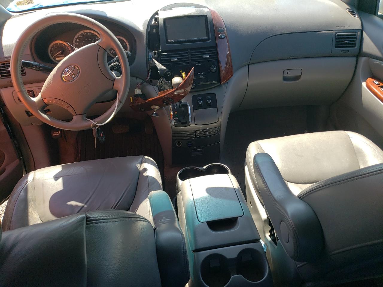 2005 Toyota Sienna Xle VIN: 5TDZA22C45S360898 Lot: 81085035