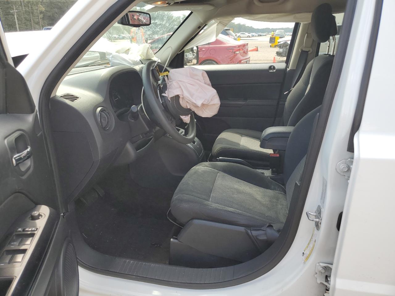 2015 Jeep Patriot Sport VIN: 1C4NJPBA5FD318795 Lot: 70822685