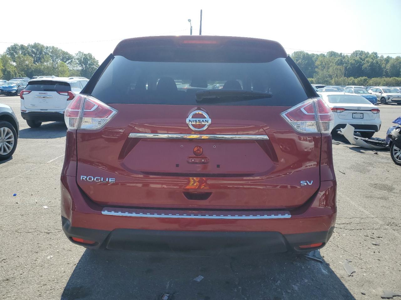 2016 Nissan Rogue S VIN: JN8AT2MT6GW024942 Lot: 81305345