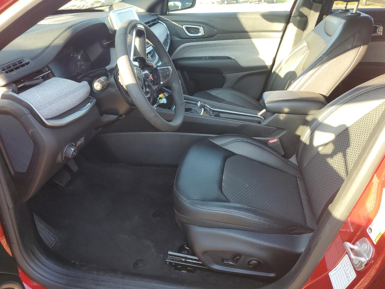 2025 Jeep Compass Latitude VIN: 3C4NJDBN3ST548812 Lot: 71415345