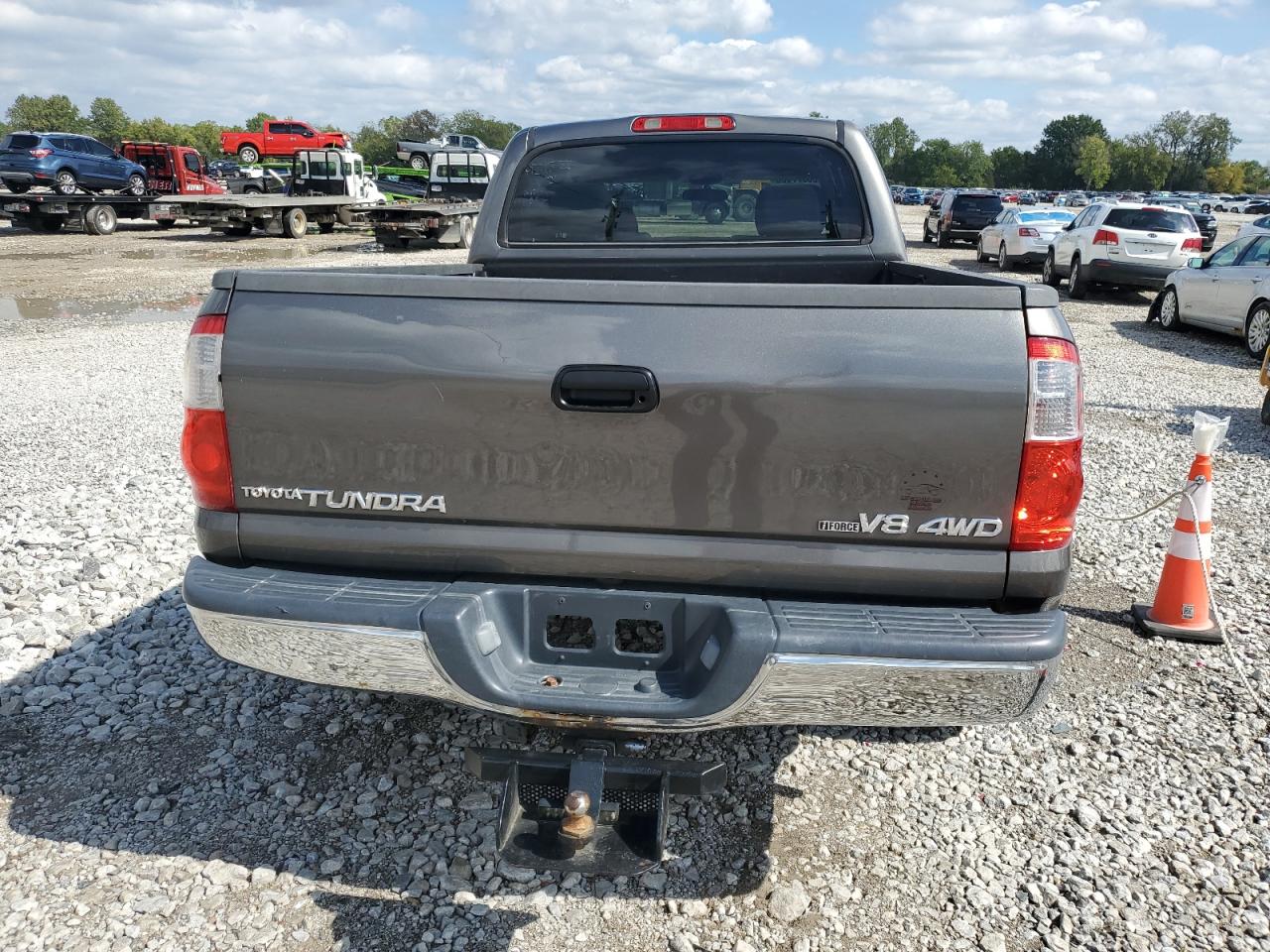 2004 Toyota Tundra Double Cab Sr5 VIN: 5TBDT44194S455055 Lot: 83977635